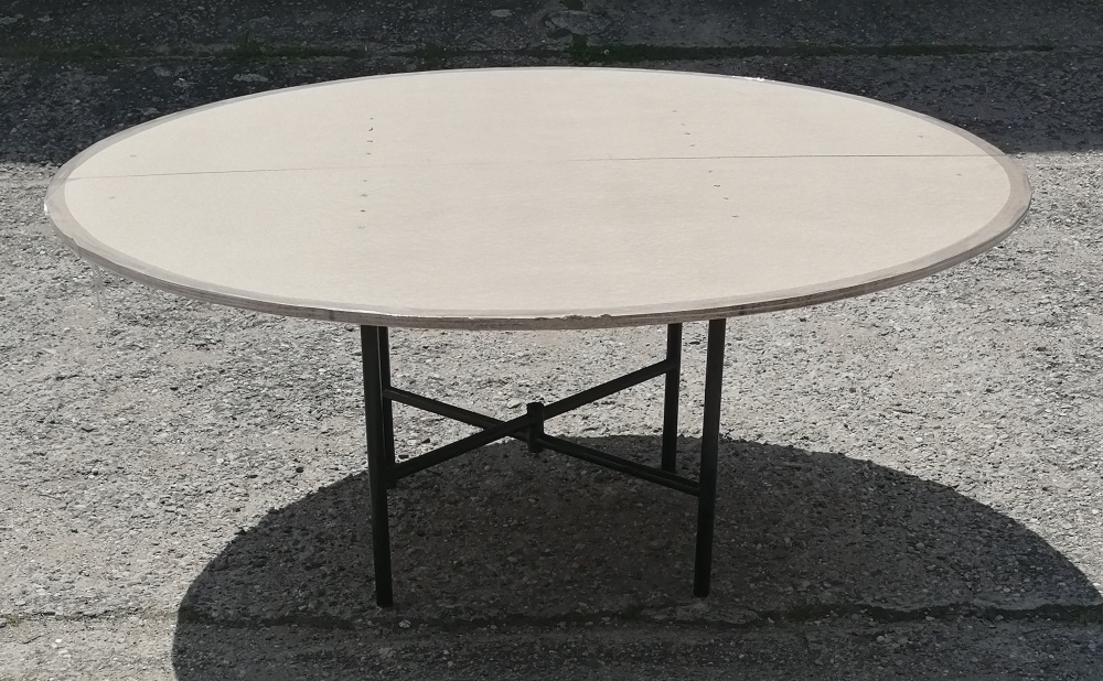 Demontáž stolů 160 cm
